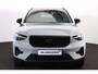 Volvo XC40 B3 Ultra Black Edition - Panorama/schuifdak - IntelliSafe Assist & Surround - 360º Camera - Harman/Kardon audio - LED Pixel koplampen - Verwarmde voorstoelen & stuur - Parkeersensoren voor & achter - Elektr. bedienb. voorstoelen met geheugen links - Draadloze tel. lader - Extra getint glas - 20' LMV