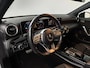 Mercedes-Benz A-klasse 180 Business Solution AMG Night Upgrade | NL-auto | Trekhaak Camera | Stoelverwarming | Full LED