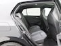 Volkswagen Golf 1.5 TSi 150 Pk R-Line | Panoramadak | Virtual Cockpit | Stoel/Stuurverwarming | Standkachel | Achteruitrijcamera | 19 Inch