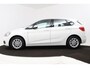 BMW 2-Serie Active Tourer 218i Centennial High Executive (STOELVERWARMING, HEAD-UP, PDC, NAVI, LEDER, LED)
