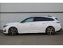 Peugeot 308 SW 1.2 Hybrid 136 e-DCS6 GT | Afn. Trekhaak | Navi | Camera | Voorruitverwarming | Carplay | Adapt. Cruise | Keyless | Afn. Trekhaak | Navi | Camera | Voorruitverwarming | Carplay | Adapt. Cruise | Keyless |