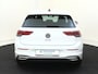 Volkswagen Golf 1.4 eHybrid GTE | SoH 96% | Navigatie | Stoel- en stuurwielverwarming | LED Plus verlichting | Draadloze telefoonlader | Lane- en frontassist | Parkeersensoren | 3-zone airco |