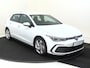 Volkswagen Golf 1.4 eHybrid GTE | SoH 96% | Navigatie | Stoel- en stuurwielverwarming | LED Plus verlichting | Draadloze telefoonlader | Lane- en frontassist | Parkeersensoren | 3-zone airco |