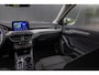 Ford Focus Wagon 1.0 EcoBoost Titanium Automaat | 100% dealer o.h. | Adaptieve cruise | Trekhaak | Winter-pack | Elec. achterklep | Autom. inparkeren | Privacy-glass | Camera | All seazon banden | LED verlichting | Keyless | Dodehoek detectie