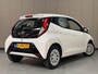 Toyota Aygo 1.0 VVT-i x-Play Airco Touchscreen Camera Apple Car Play Android Auto 5drs NL-Auto Dealeronderhouden