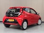 Toyota Aygo 1.0 VVT-i x-Play Airco Touchscreen Camera Apple Car Play Android Auto 5drs NL-Auto Dealeronderhouden