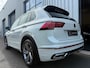Volkswagen Tiguan 1.5 TSI R-Line panoramadak parelmoer wit