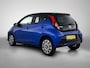 Toyota Aygo 1.0 VVT-i x-clusiv | Dealer Onderhouden | Keyless Entry | Climate Control | Apple Carplay / Android Auto | Onderweg-naar-dealer