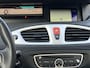 Renault Scenic 2.0 Dynamique / Cruise Control / Climate Control / Navigatie / 16'' Lichtmetalen Velgen /