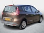 Renault Scenic 2.0 Dynamique / Cruise Control / Climate Control / Navigatie / 16'' Lichtmetalen Velgen /