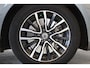 Volvo V40 T2 122PK Nordic+ | Stoel verw. | Park assist Voor + Achter | Parkeerverwarming | Bluetooth