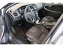 Volvo V40 T2 122PK Nordic+ | Stoel verw. | Park assist Voor + Achter | Parkeerverwarming | Bluetooth