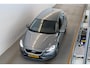 Volvo V40 T2 122PK Nordic+ | Stoel verw. | Park assist Voor + Achter | Parkeerverwarming | Bluetooth
