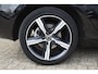 Volvo V40 T3 Automaat Polar+ Sport | Panoramadak | Harman Kardon audio | Alarm klasse 3 | Parkeercamera | Stoelverwarming | Navigatie | Volvo on Call | Parkeersensoren voor + achter | Dealeronderhouden |