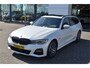 BMW 3-Serie Touring 320e M Pakket | SOH 92%| Panoramadak | Leer | Adaptieve Cruise | 360 Camera | Nl Auto!