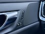 Volvo S60 2.0 B4 R-Design Dark | Pilot Assist | Memory | Stoelverwarming | Stuurverwarming | BLIS