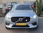 Volvo XC60 2.0 T5 AWD R-Design | HUD | Pano | Trekhaak | All-in prijs