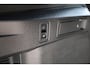 Volkswagen Tiguan 1.5 eHybrid R-Line Business NL auto 1e eigenaar nieuw door ons geleverd Lederen bekleding met elektrische stoelverstelling + geheugen + ventilatie + verwarming black style comfort plus 4 x stoelverwarming trekhaak multimedia pakket plus met o.a. harman en kardon head up display assistentie pakket plus met rondom zicht camera design met LED matrix 20" LMV
