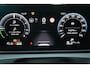 Volkswagen Tiguan 1.5 eHybrid R-Line Business NL auto 1e eigenaar nieuw door ons geleverd Lederen bekleding met elektrische stoelverstelling + geheugen + ventilatie + verwarming black style comfort plus 4 x stoelverwarming trekhaak multimedia pakket plus met o.a. harman en kardon head up display assistentie pakket plus met rondom zicht camera design met LED matrix 20" LMV