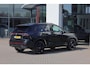 Volkswagen Tiguan 1.5 eHybrid R-Line Business NL auto 1e eigenaar nieuw door ons geleverd Lederen bekleding met elektrische stoelverstelling + geheugen + ventilatie + verwarming black style comfort plus 4 x stoelverwarming trekhaak multimedia pakket plus met o.a. harman en kardon head up display assistentie pakket plus met rondom zicht camera design met LED matrix 20" LMV