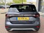 Volkswagen T-Cross 1.0 TSI Life / Getint glas / 16 Inch / App-connect / Regensensor