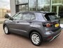 Volkswagen T-Cross 1.0 TSI Life / Getint glas / 16 Inch / App-connect / Regensensor