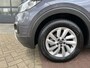 Volkswagen T-Cross 1.0 TSI Life / Getint glas / 16 Inch / App-connect / Regensensor