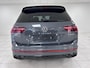 Volkswagen Tiguan 1.4 TSI eHybrid R-Line Business+ WEGKLAPBARE TREKHAAK | NAVIGATIE | ACHTERUITRIJCAMERA | PARKEERSENSOREN