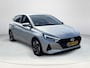 Hyundai i20 1.0 T-GDI Premium | Stoel-Stuurverwarming | Apple carplay | Trekhaak | Parkeercamera + Sensoren | Rijklaarprijs!