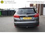 Ford Focus Wagon 1.0 126PK TITANIUM VOL LUXE RECENT NIEUWE DISTRIBUTIERIEM!! STOEL/STUUR/VOORRUITVERWARMING TREKHAAK NAVI 1/2 LEDER CLIMA CRUISE BLUETOOTH PDC V+A 17INCH KEYLESS ENZ...