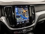 Volvo XC60 2.0 T8 Twin Engine AWD Inscription 391Pk Automaat (PANORAMADAK, LUCHTVERING, APPLE CARPLAY, GROOT NAVI, ELEK SPORTSTOELEN, LEDER, ZWART HEMEL, STOELVERWARMING, GETINT GLAS, NIEUWSTAAT)