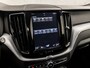 Volvo XC60 2.0 T8 Twin Engine AWD Inscription 391Pk Automaat (PANORAMADAK, LUCHTVERING, APPLE CARPLAY, GROOT NAVI, ELEK SPORTSTOELEN, LEDER, ZWART HEMEL, STOELVERWARMING, GETINT GLAS, NIEUWSTAAT)