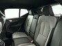 Volvo XC40 B4 Plus Dark | Parkeercamera | Harman Kardon | Stoel- en Stuurverwarming | Trekhaak