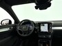 Volvo XC40 B4 Plus Dark | Parkeercamera | Harman Kardon | Stoel- en Stuurverwarming | Trekhaak
