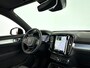 Volvo XC40 B4 Plus Dark | Parkeercamera | Harman Kardon | Stoel- en Stuurverwarming | Trekhaak