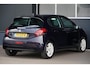 Peugeot 208 1.2 PureTech Signature, NL, CarPlay, PDC, cruise