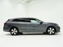 Volkswagen Passat Variant 1.5 eHybrid 204PK | Leder/Alcantara | Massage | Trekhaak | HUD | Camera | Adaptive Cruise | Sfeerlicht | Carplay