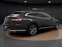 Volkswagen Arteon Shooting Brake 1.4 TSI eHybrid Elegance | Pano Dak | Trekhaak | 360 Camera | Side Assist | ACC | Stuur-/Stoelverwarming |