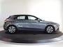 Mercedes-Benz A-klasse 180 Business Solution | Comfortstoelen | DAB | LED | 10.25" Multimedia Scherm | Navigatie | Parkeersensoren V+A | Dodehoek detectie | Climate Control |