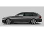 BMW 5-Serie Touring 530e xDrive M Sport - Trekhaak - Driving Assistant Professional - Head up - Harman Kardon - Comfort Access - Getinte ruiten - Sportstoelen - Elektrisch verwarmde voorstoelen -