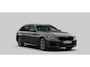BMW 5-Serie Touring 530e xDrive M Sport - Trekhaak - Driving Assistant Professional - Head up - Harman Kardon - Comfort Access - Getinte ruiten - Sportstoelen - Elektrisch verwarmde voorstoelen -