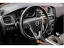 Volvo V40 Cross Country 2.0 D2 Nordic+ Trekhaak/ Stoelverwarming/ Standkachel/ Full map navigatie/ Cruise control