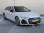 Audi A6 Avant 2.0 e-hybrid quattro S edition Competition 367 pk | Krijtgrijs | Bang & Olufsen 3D hoofdsteunspeakers | Luchtvering | Vierwielbesturing | Panoramadak | Leder |