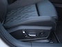 Audi A6 Avant 2.0 e-hybrid quattro S edition Competition 367 pk | Krijtgrijs | Bang & Olufsen 3D hoofdsteunspeakers | Luchtvering | Vierwielbesturing | Panoramadak | Leder |