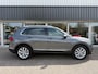 Volkswagen Tiguan 1.4 TSI ACT Highline - Automaat PANO Elek. Trekh. ACC NAVI Camera