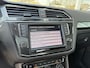 Volkswagen Tiguan 1.4 TSI ACT Highline - Automaat PANO Elek. Trekh. ACC NAVI Camera