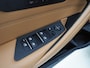 BMW 5-Serie Touring 530e | Panoramadak | Trekhaak | Leder | Camera | Memory | Sfeerlicht | Carplay