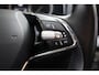 Skoda Karoq 1.0 TSI Business Edition Plus TREKHAAK-ELEC. CAMERA STOELVERWARMING CARPLAY SFEERVERLICHTING DAB NAVI 2xPDC ENZ.