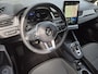 Renault Captur 1.3 mild hybrid 160 techno / Fabrieksgarantie tot 04-2027 / Navigatie via Apple Carplay of Android Auto / Stuur- & Stoel verwarming / Achteruitrijcamera / Adaptief cruise control / Trekgewicht 1200 kg / Keyless Entry/Start / Climate control /