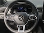 Renault Captur 1.3 mild hybrid 160 techno / Fabrieksgarantie tot 04-2027 / Navigatie via Apple Carplay of Android Auto / Stuur- & Stoel verwarming / Achteruitrijcamera / Adaptief cruise control / Trekgewicht 1200 kg / Keyless Entry/Start / Climate control /